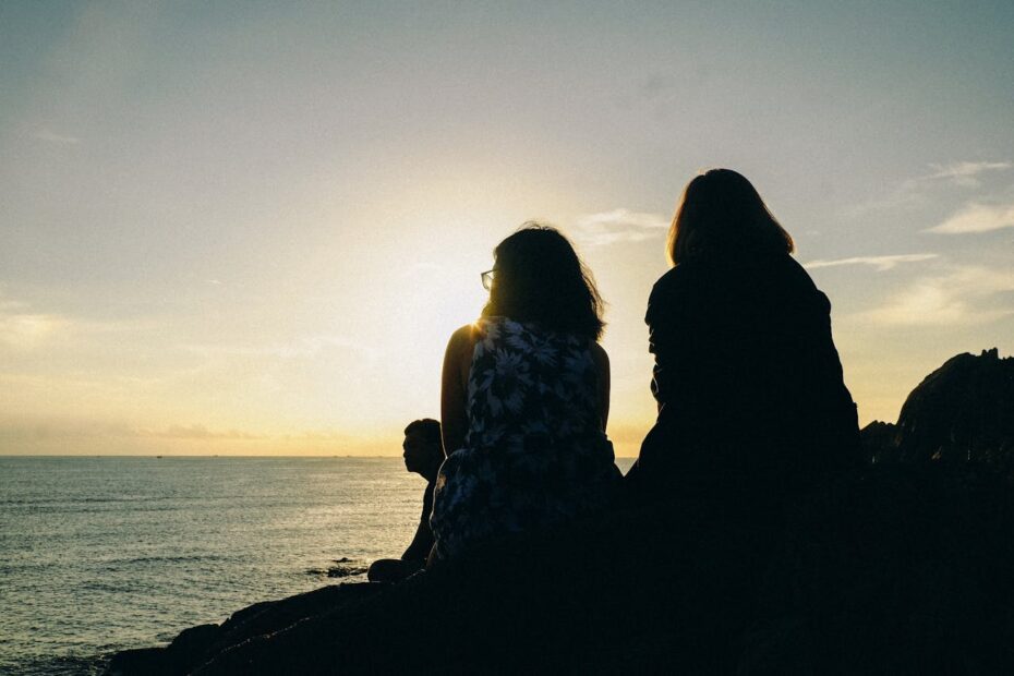 How to Build Lasting Friendships as an Adult and Create Meaningful Connections