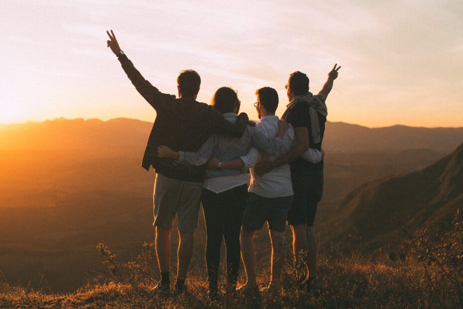 The Real Difference Between Supportive vs Draining Friendships and Energy Drainers